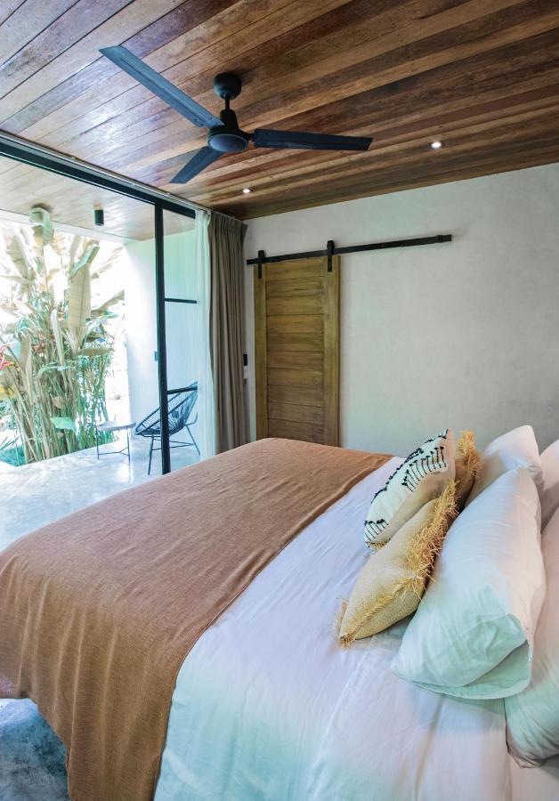 Surfing Temple Hotel Boutique Генерал-Луна Экстерьер фото