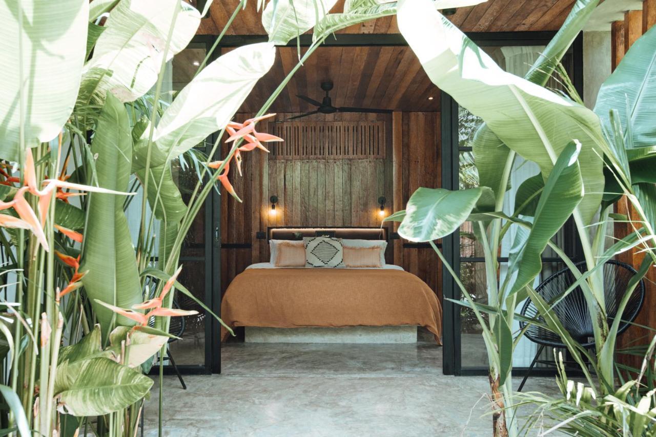 Surfing Temple Hotel Boutique Генерал-Луна Экстерьер фото
